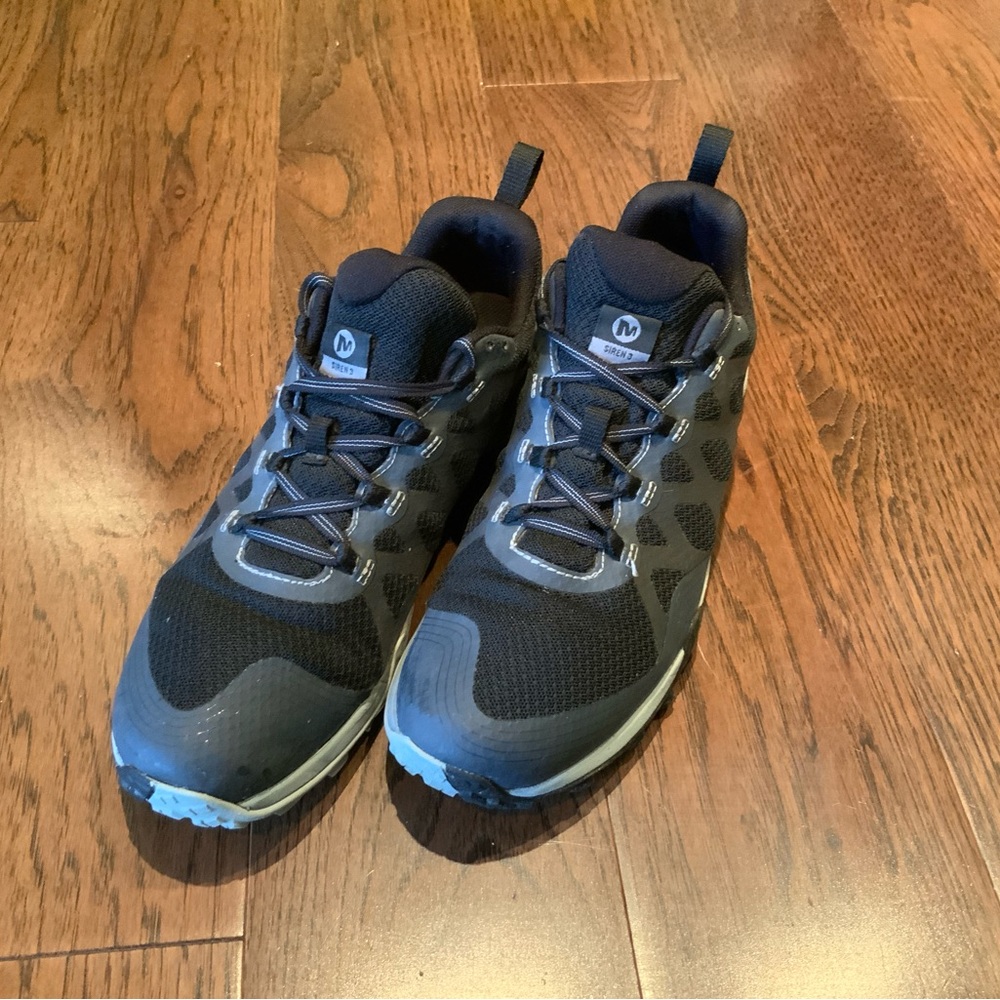 Excellent condition Women’s Merrell Siren 3 Shoes